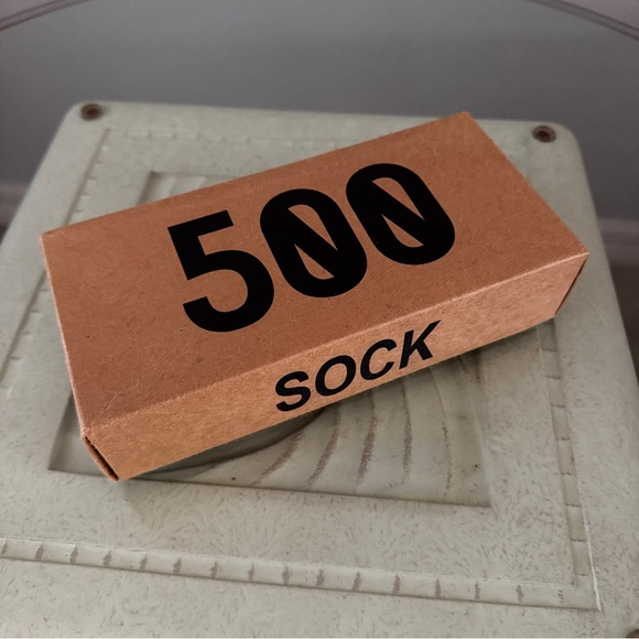 Brand New EMPTY Yeezy Socks Box - Picture 1 of 4